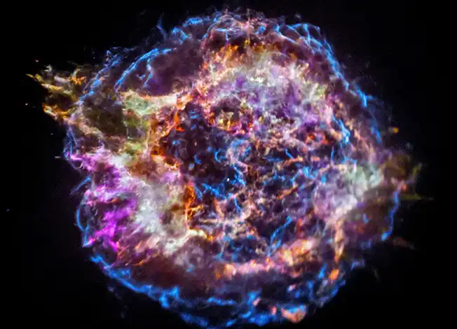 supernova_652x470.2